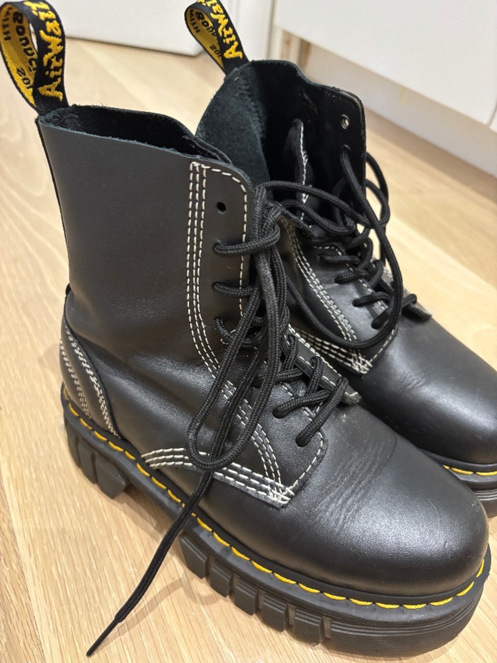 Platform Dr. Martens Rare